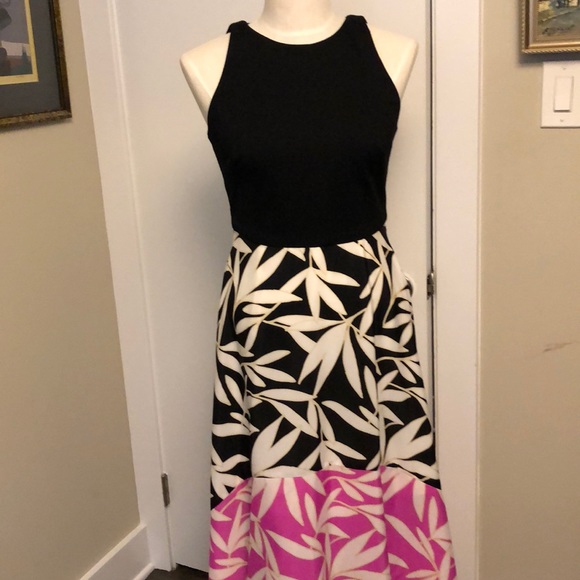 Vince Camuto Dresses & Skirts - ❤️HP❤️Vince Camuto sz 8 high/low dress black pink